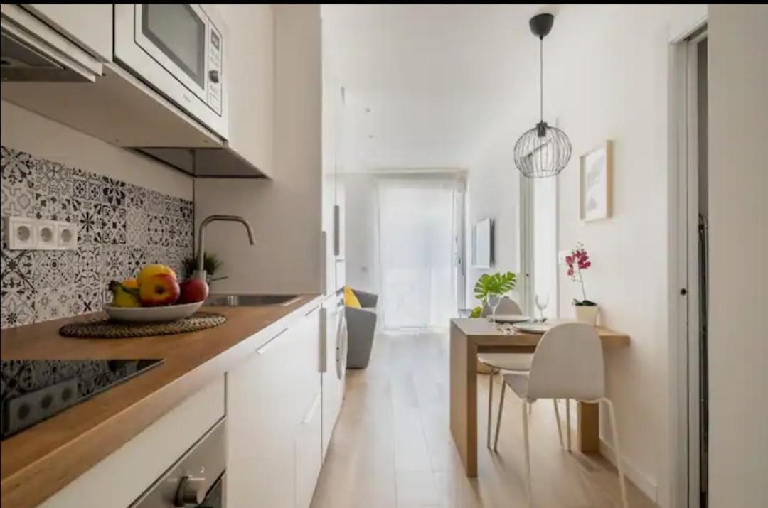 Apartment Close To The Beach Sant Adria de Besos Exteriér fotografie
